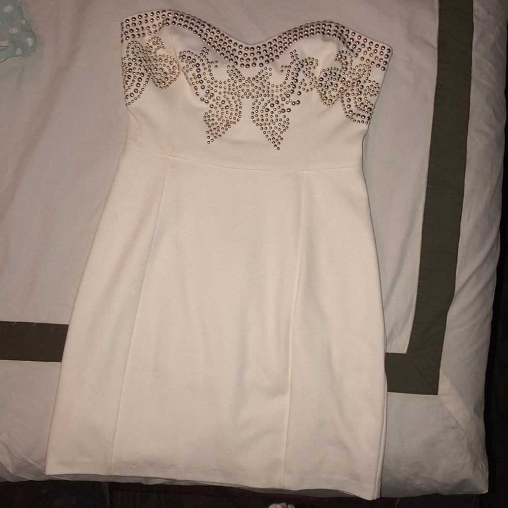 Strapless white and gold beaded minidress